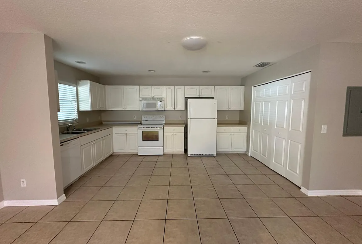 121 Dahl Ave #NA - Photo 7 of 8