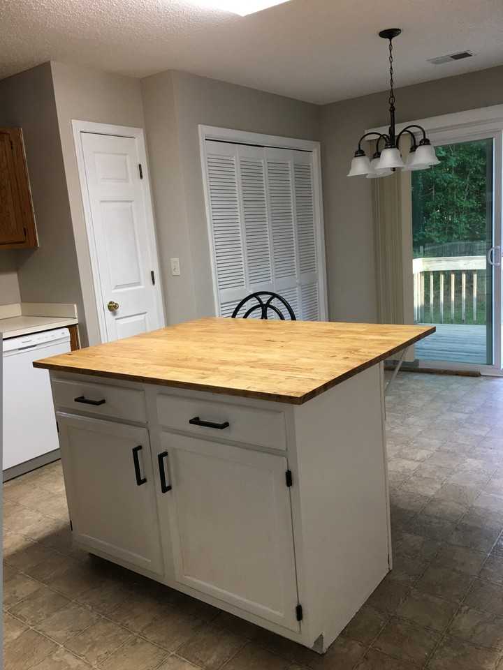 212 Pin Oak Dr #NA - Photo 4 of 6