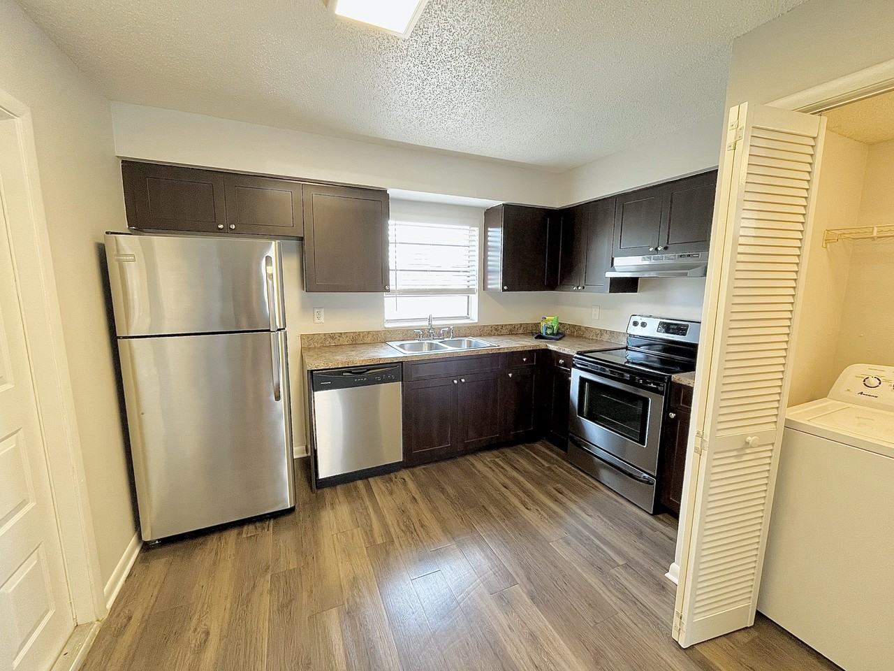 5117 S Clarice Ct #5117A - Photo 4 of 16