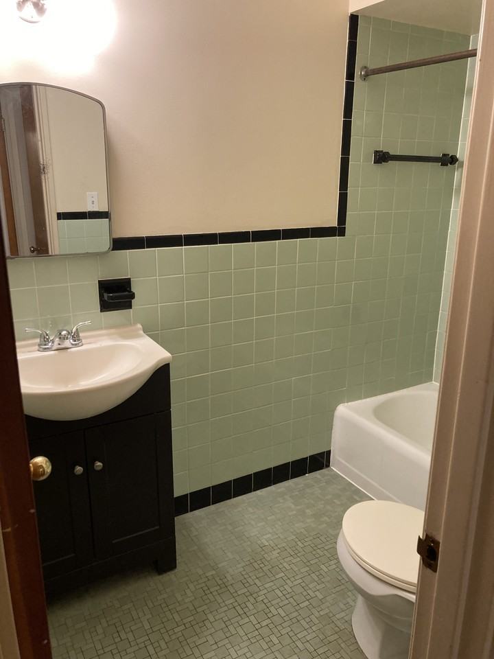 17939 Lake Shore Blvd #204 - Photo 5 of 5