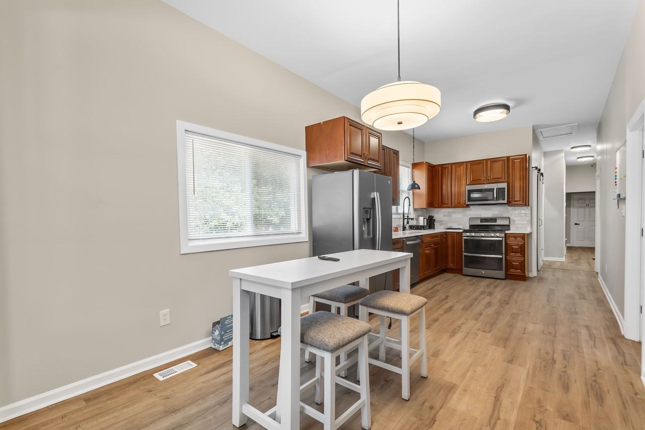6039 Jackson Ave #NA - Photo 2 of 22