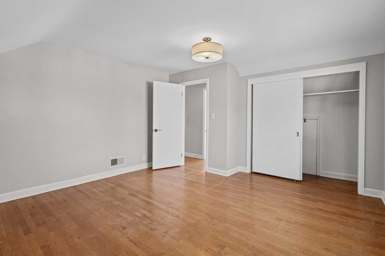 6039 Jackson Ave #NA - Photo 6 of 22