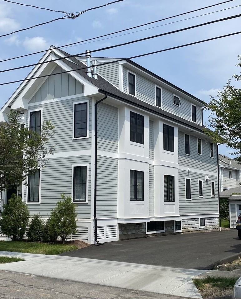 31 Brimmer St #2