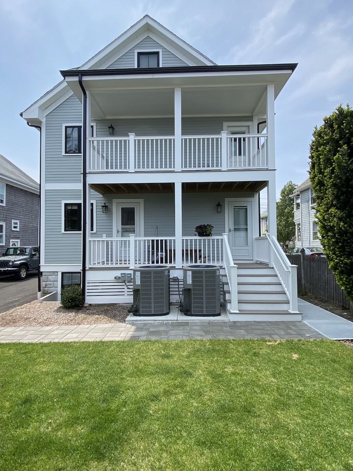 31 Brimmer St #2 - Photo 3 of 27