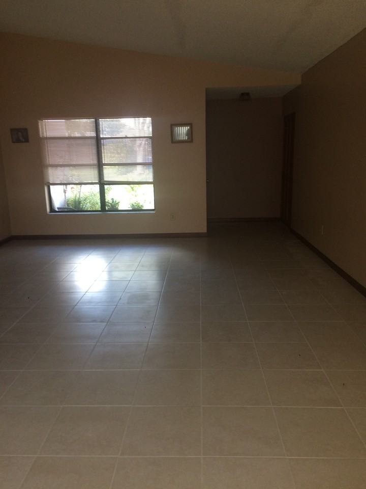 11526 Sw 54th St #NA - Photo 2 of 14