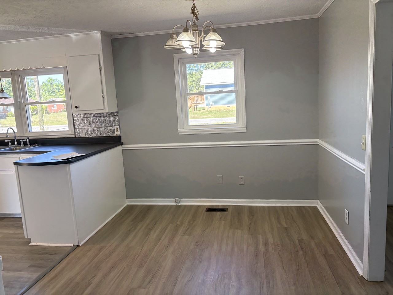 521 Brown St #NA - Photo 5 of 9