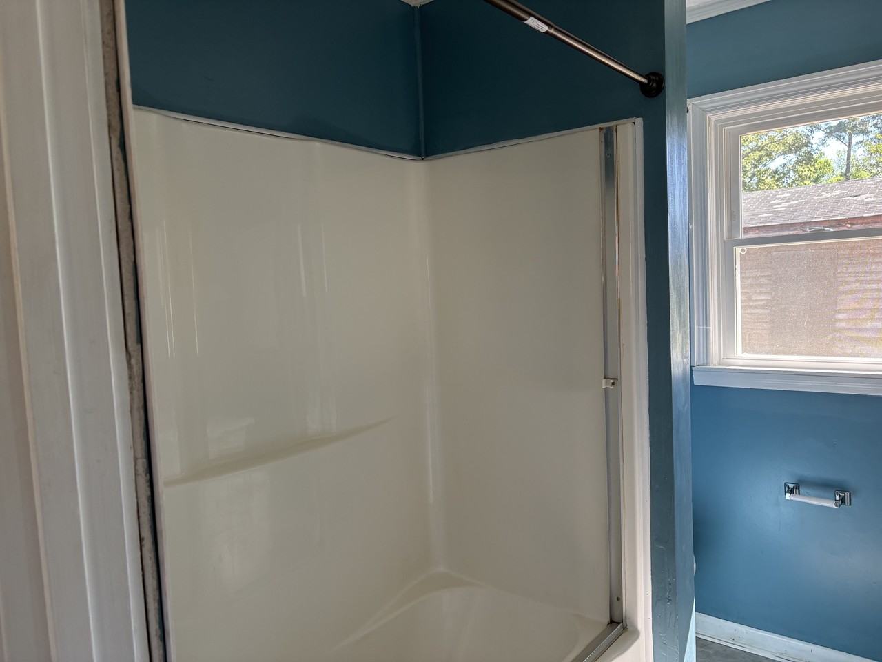 521 Brown St #NA - Photo 7 of 9