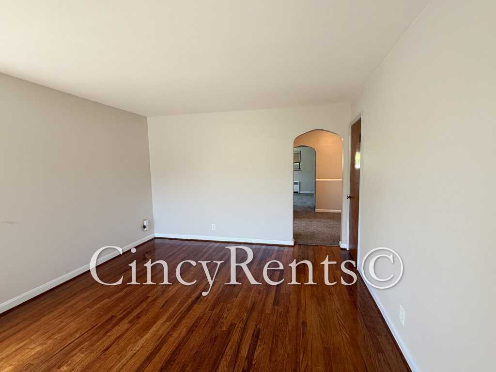 6275 Corbly Rd #1 - Photo 4 of 14
