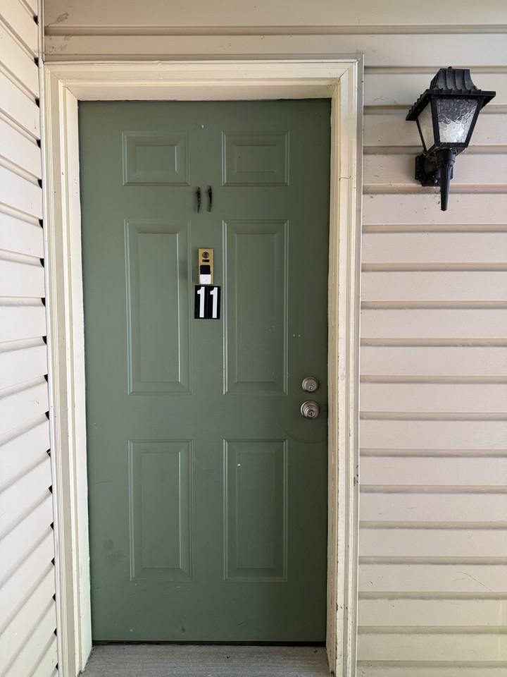 11 Gilpin Ct #167 - Photo 7 of 20