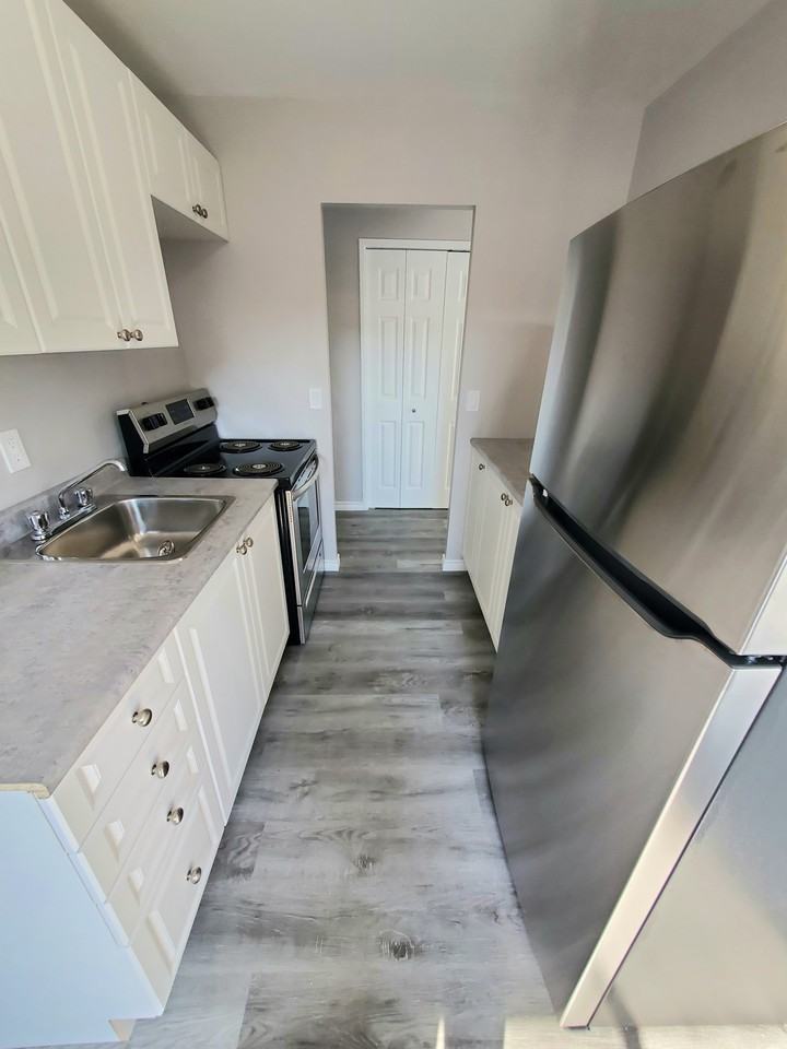 289 Cordova Road #10 - Photo 3 of 21