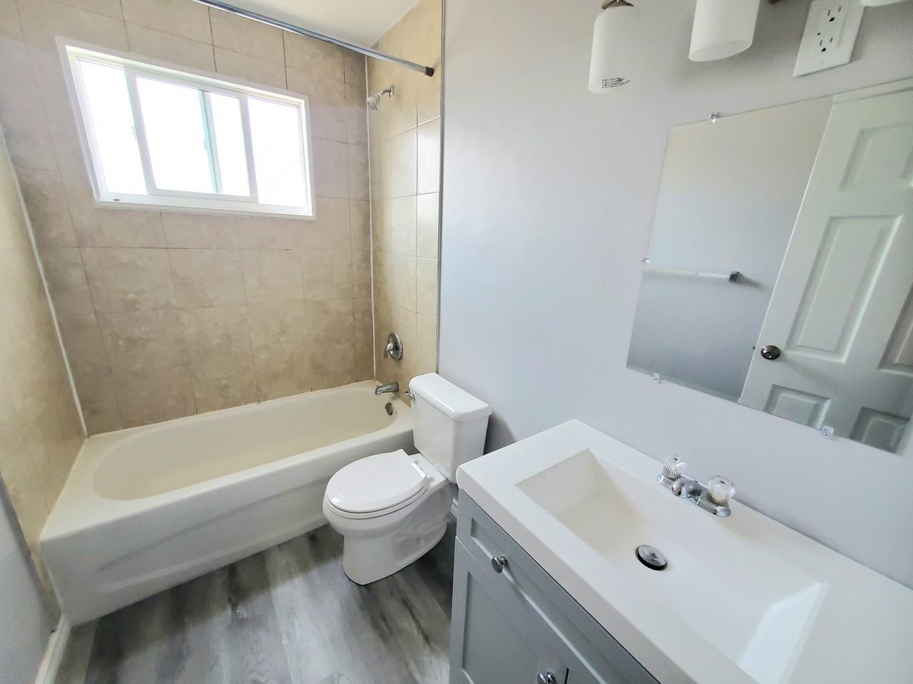 289 Cordova Road #10 - Photo 4 of 21