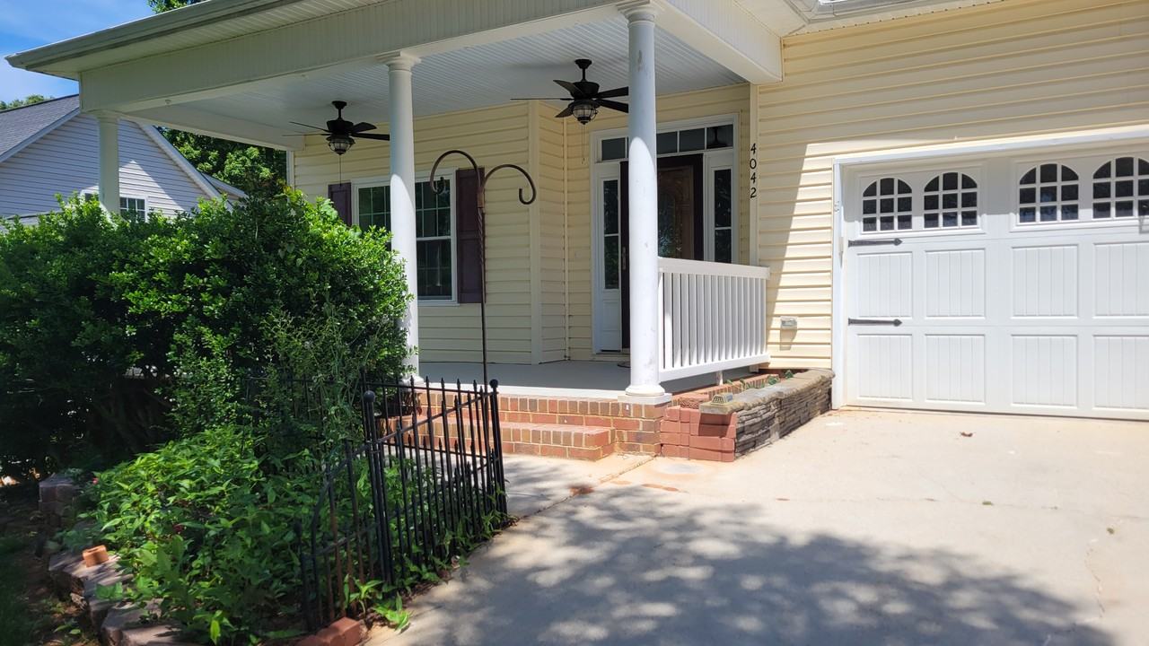 4042 River Falls Dr #NA - Photo 2 of 31