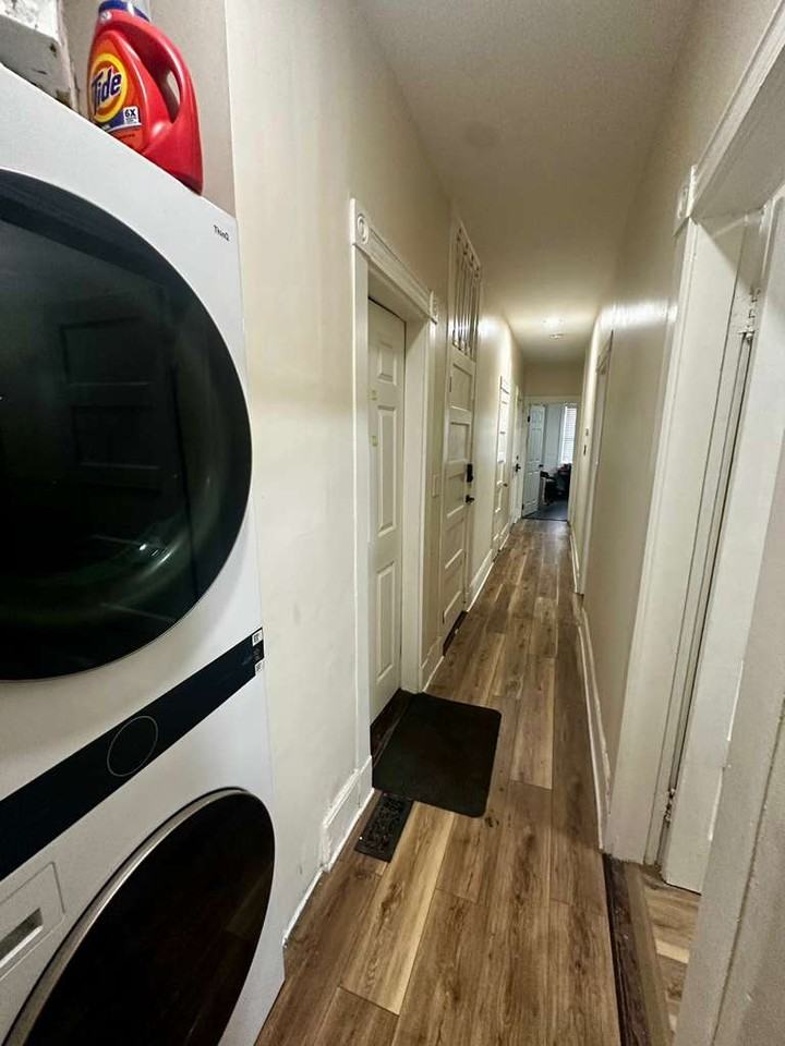 9 Chilcott Pl. - Photo 3 of 16