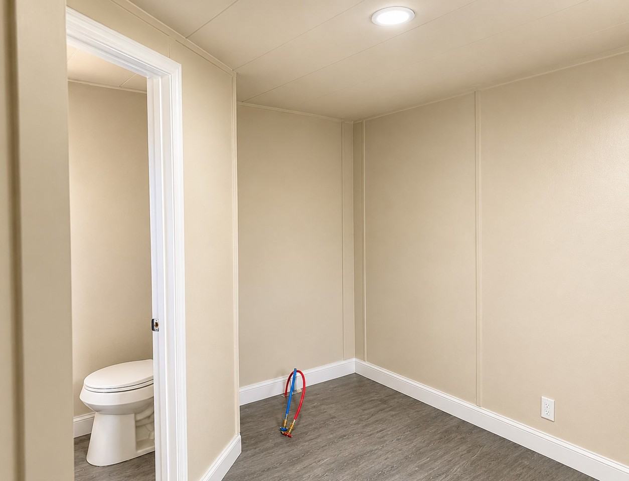 14 Frank Cir #NA - Photo 7 of 11