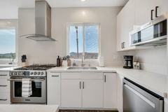 940 Warwick Ave #NA - Photo 1 of 1