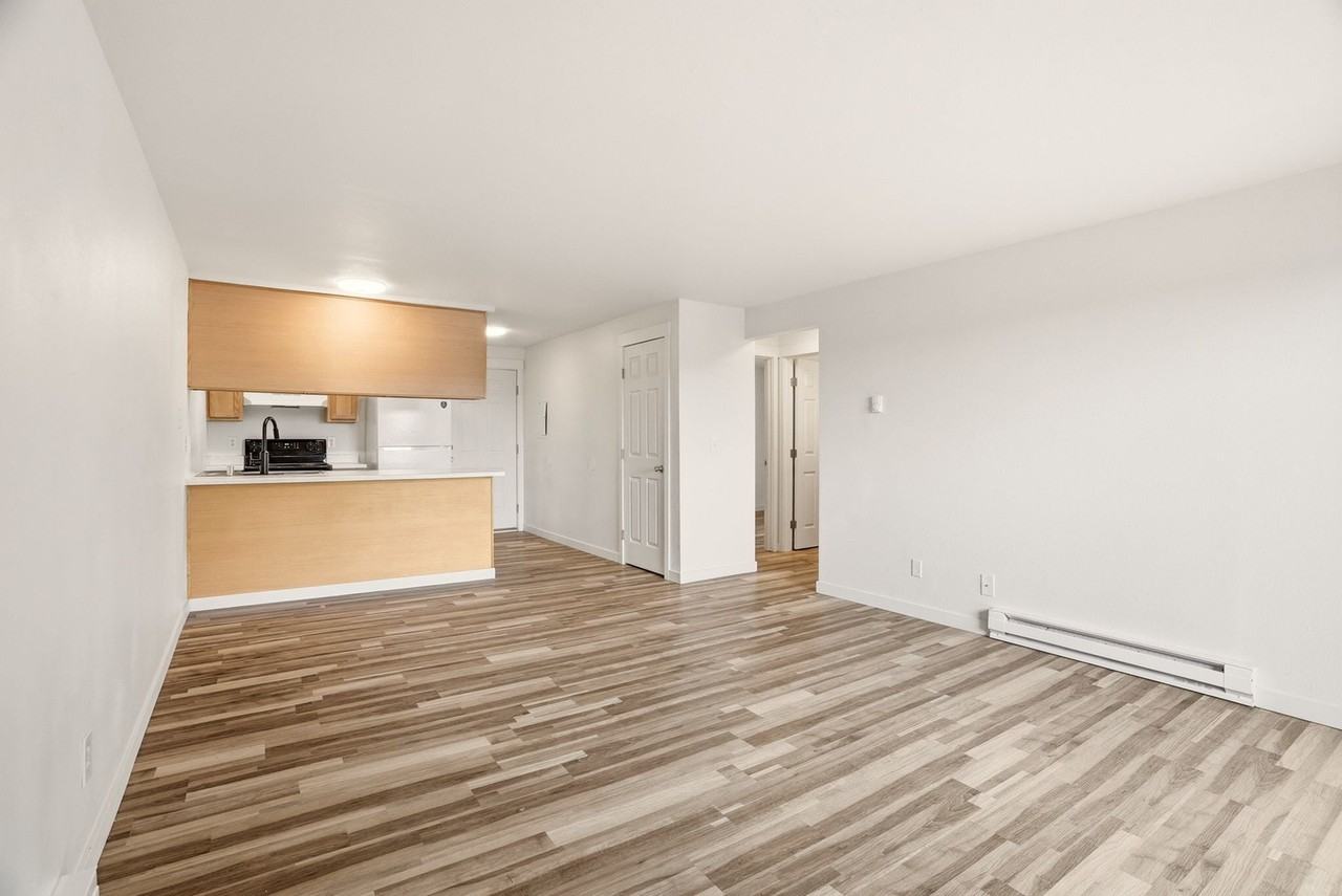 Cedar Ridge Apartments - Photo 6 of 11