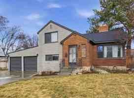 featured image of 321 E St
