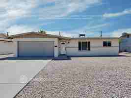 featured image of 505 E Hermosa Dr