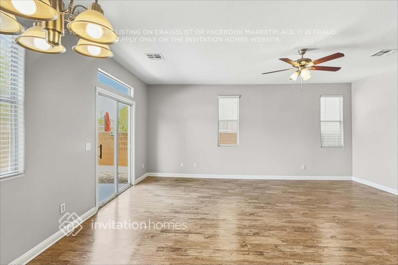 4028 Villeroy Ave - Photo 7 of 19