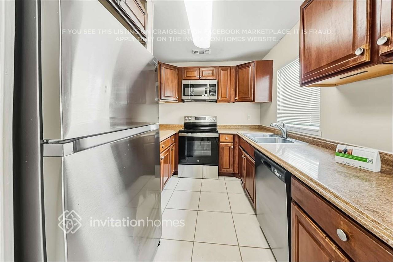 6005 Murray Hill Dr - Photo 7 of 39
