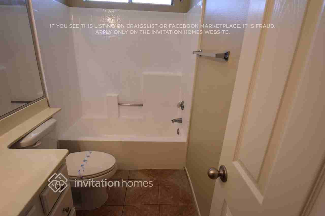 2699 W Calle Vista Dr - Photo 4 of 6