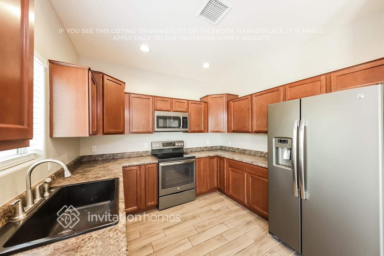 506 W Latona Rd - Photo 6 of 16