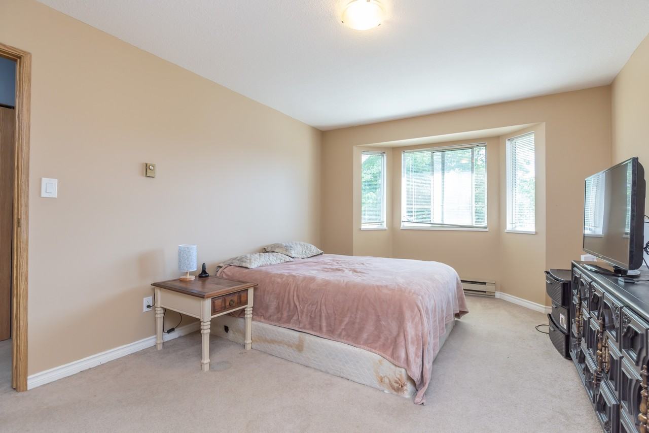 Valley View Terrace Apartments - Photo 4 of 22