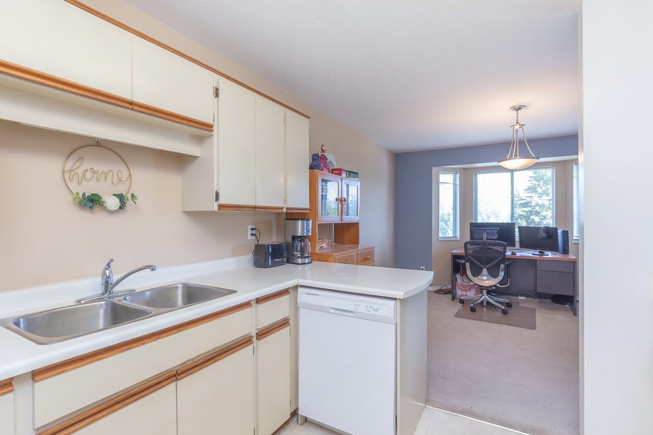 Valley View Terrace Apartments - Photo 5 of 22