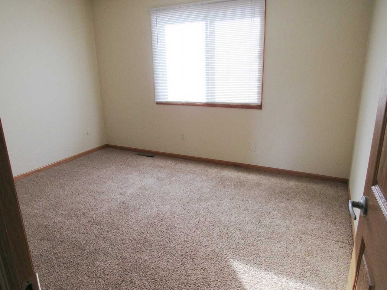 6812 Grimes Pl N #6812 - Photo 7 of 22