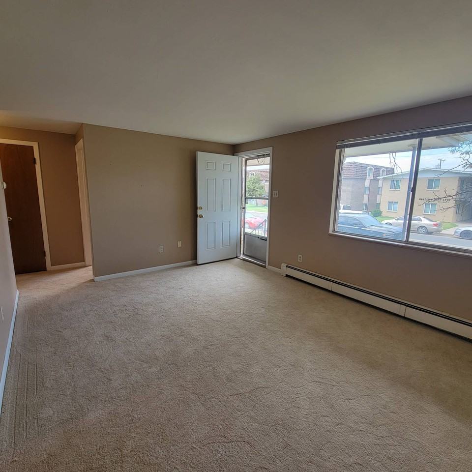 2440 W 11th St #2440 - Photo 2 of 12