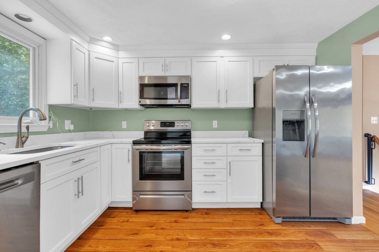 7 Briarwood Rd #1 - Photo 7 of 19