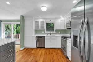 featured image of 7 Briarwood Rd #1