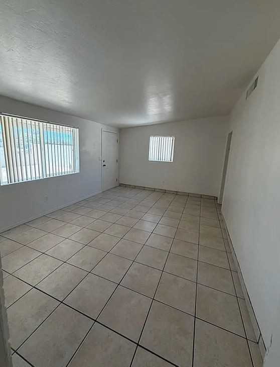 419 E Alturas St #1 - Photo 5 of 16