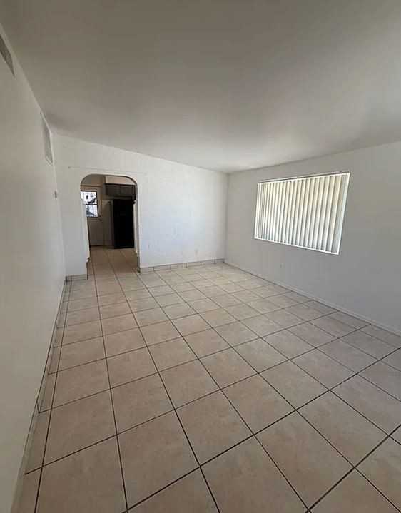419 E Alturas St #1 - Photo 7 of 16