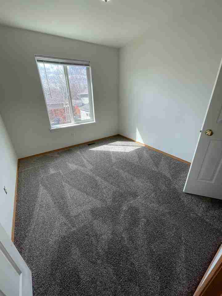 427 W Shore Dr #1 - Photo 6 of 18