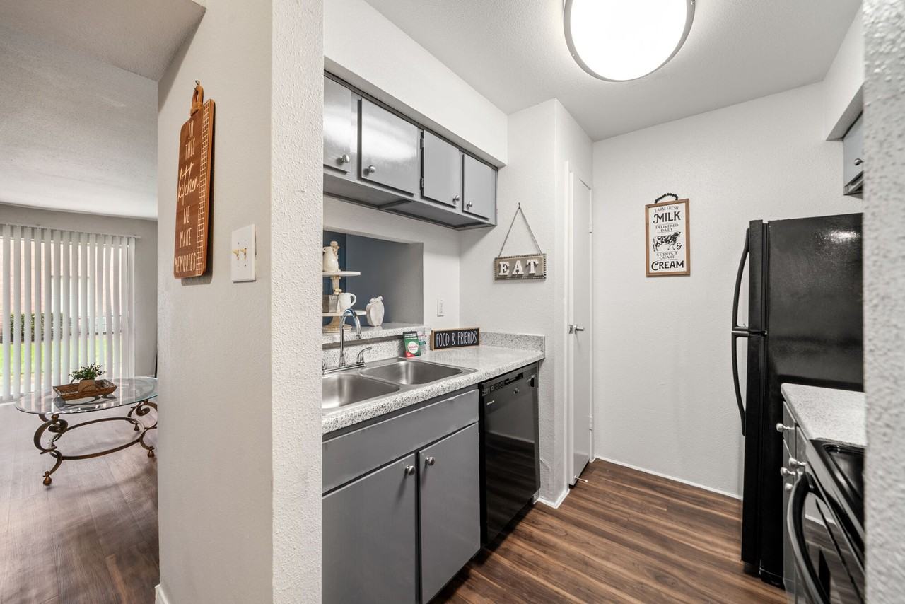 Aven West - Photo 3 of 24