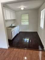 featured image of 18 W 43rd St #22