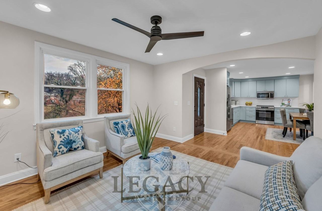 719 Woodmere Dr #1 - Photo 4 of 26