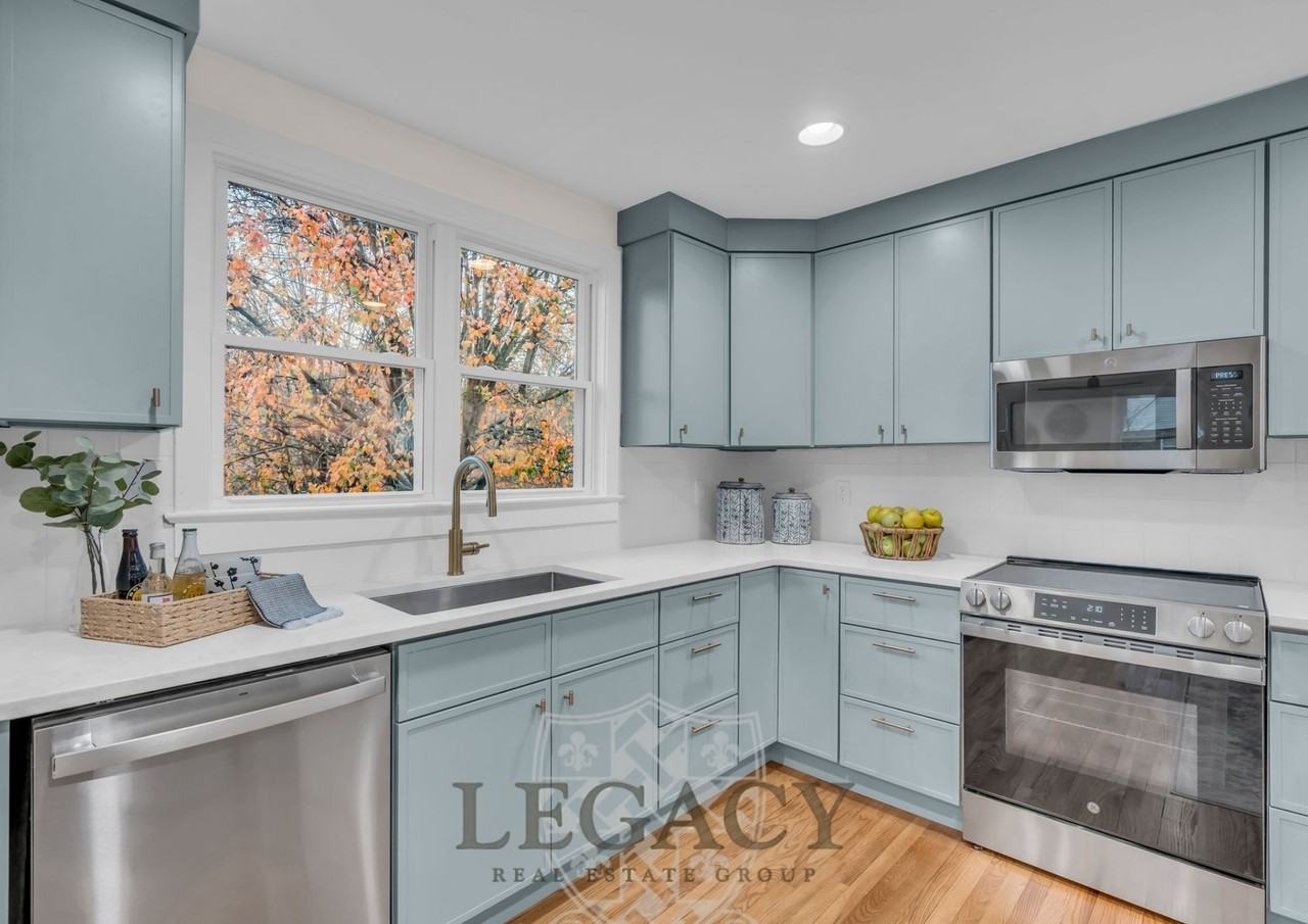 719 Woodmere Dr #1 - Photo 6 of 26