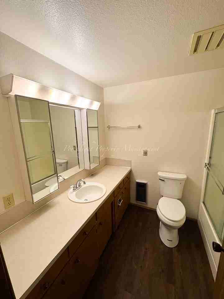 403 La Villa Dr #403 - Photo 7 of 13