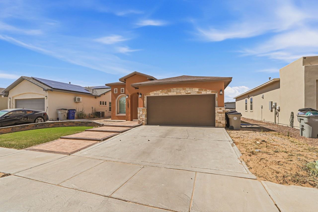 14925 Tierra Mirage Ave #1 - Photo 3 of 30