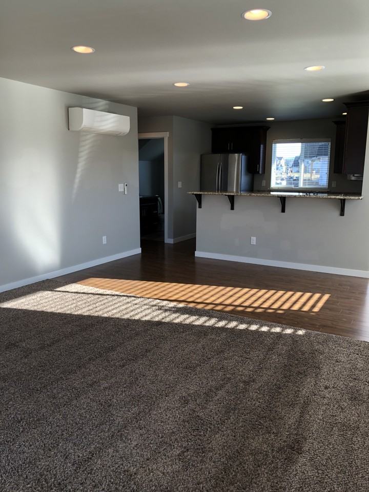 8841 Line Rd #3 - Photo 7 of 16