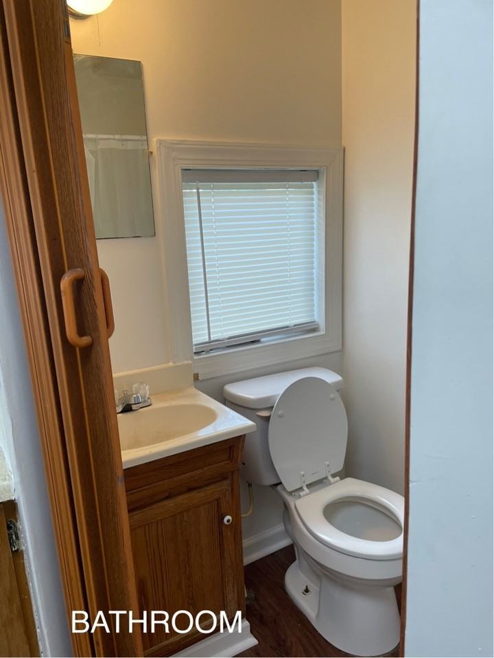 1523 S J St #3 - Photo 6 of 12