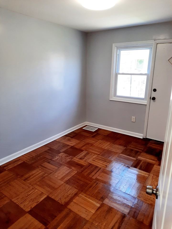 5316 Glenloch St #1 - Photo 3 of 12