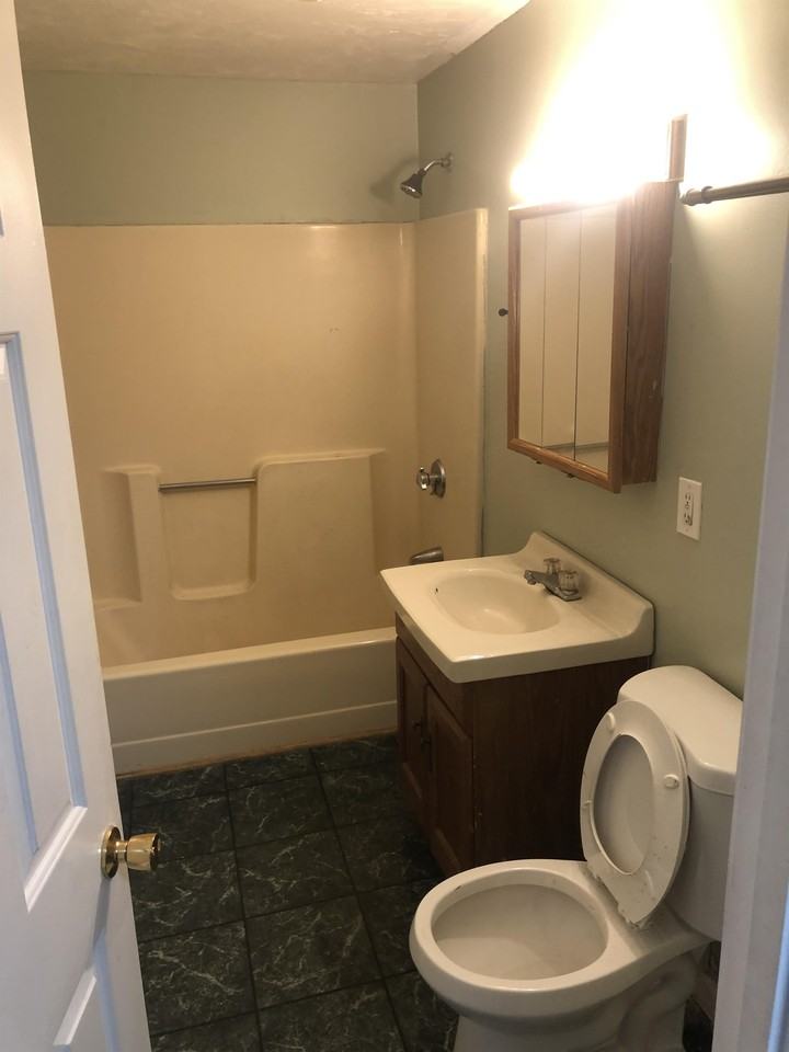 100 Winthrop St #100 - Photo 3 of 8