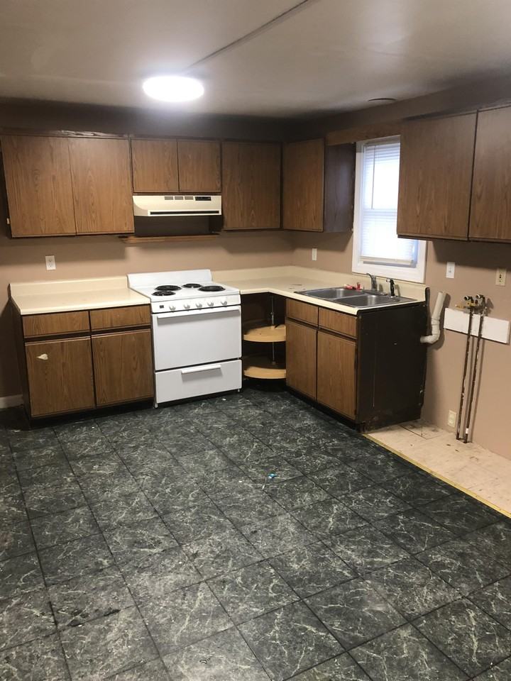 100 Winthrop St #100 - Photo 5 of 8