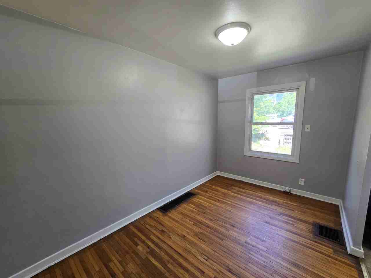 227 Madison St #1 - Photo 5 of 25