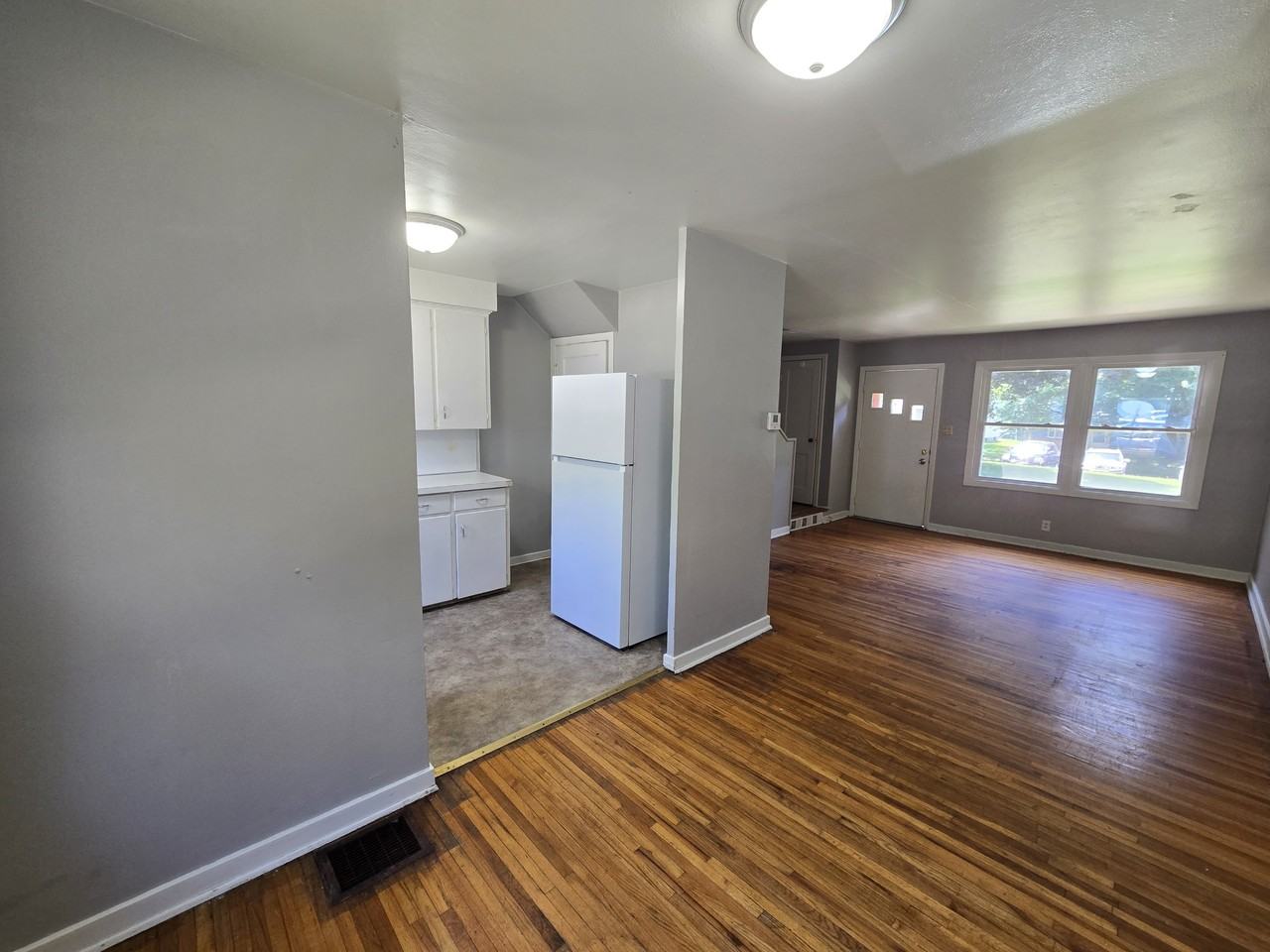 227 Madison St #1 - Photo 7 of 25