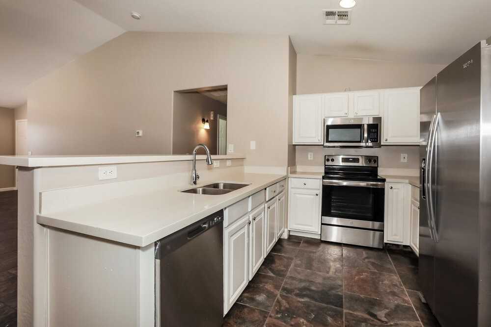 33053 N North Butte Dr - Photo 7 of 16