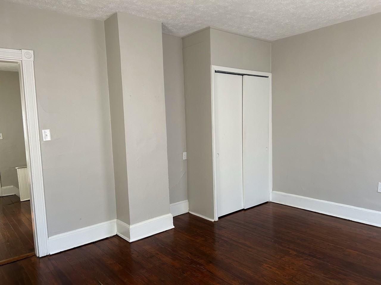 311 S Kent St #311 - Photo 6 of 8